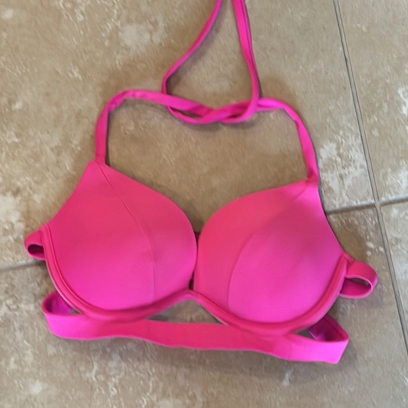 🍐 ⭐️ Bogo ⭐️ Victoria Secret sz 34 C bikini top pink color - Picture 2 of 9